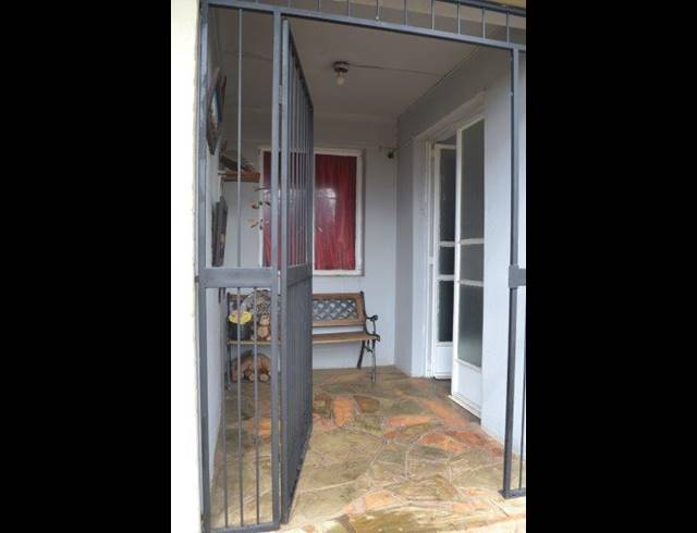 3 BEDROOM HOUSE FOR SALE IN GEDULD EXT 1